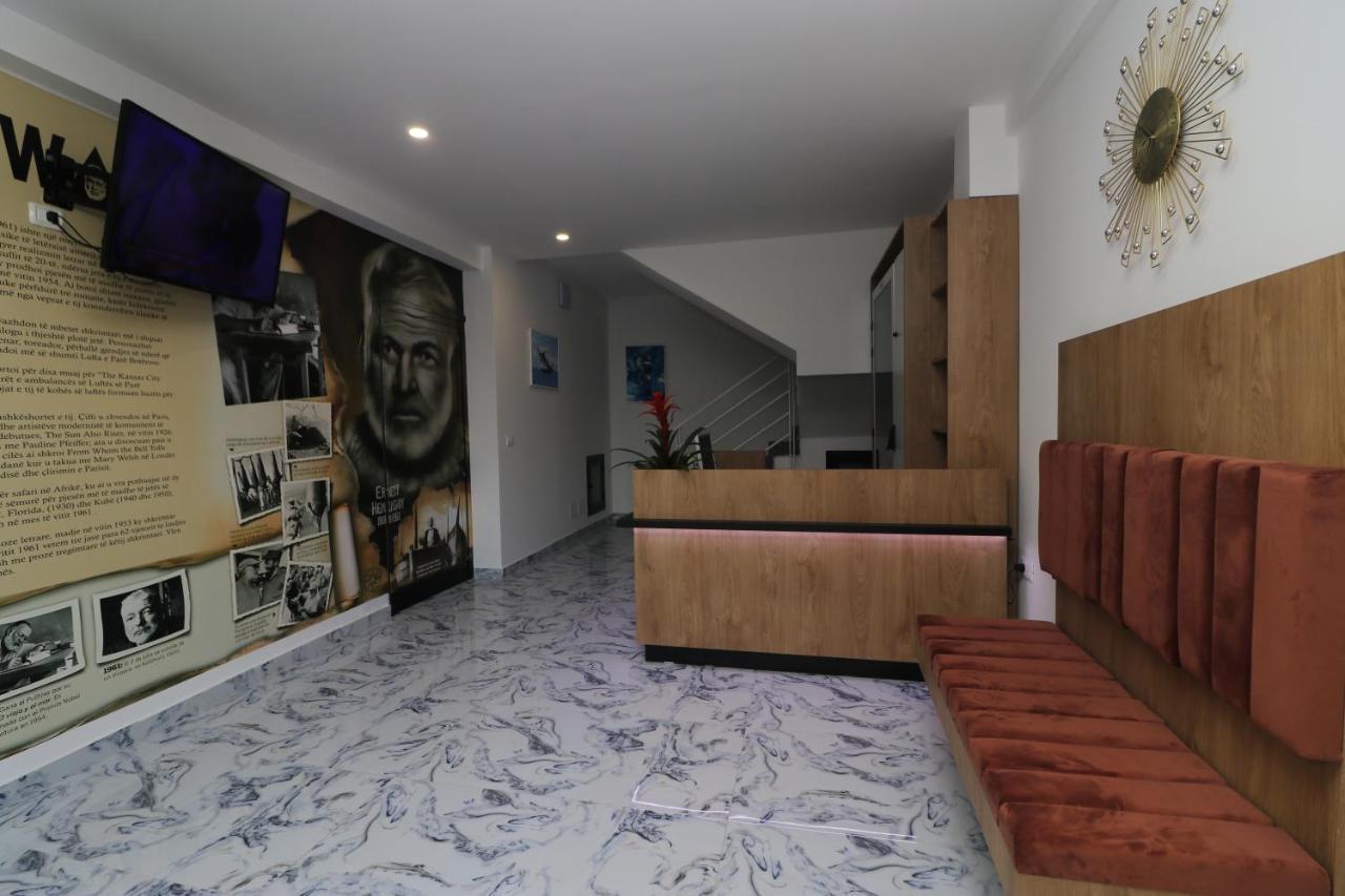 Heming-Way Hotel Durres Exterior photo