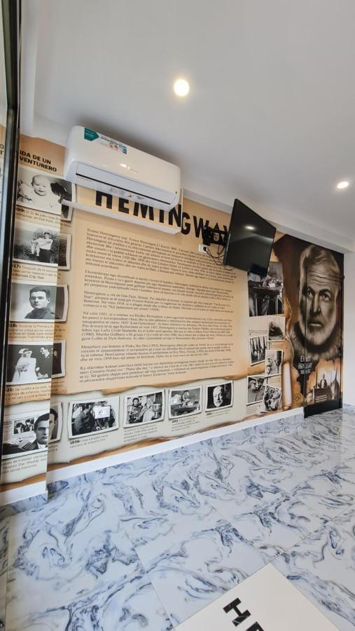 Heming-Way Hotel Durres Exterior photo