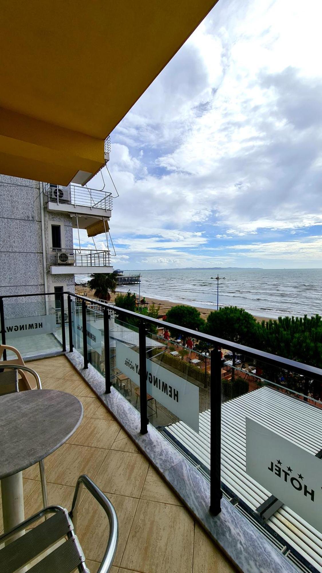 Heming-Way Hotel Durres Room photo